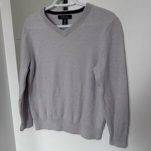 Mark Law 100% Merino Wool V-Neck Sweater